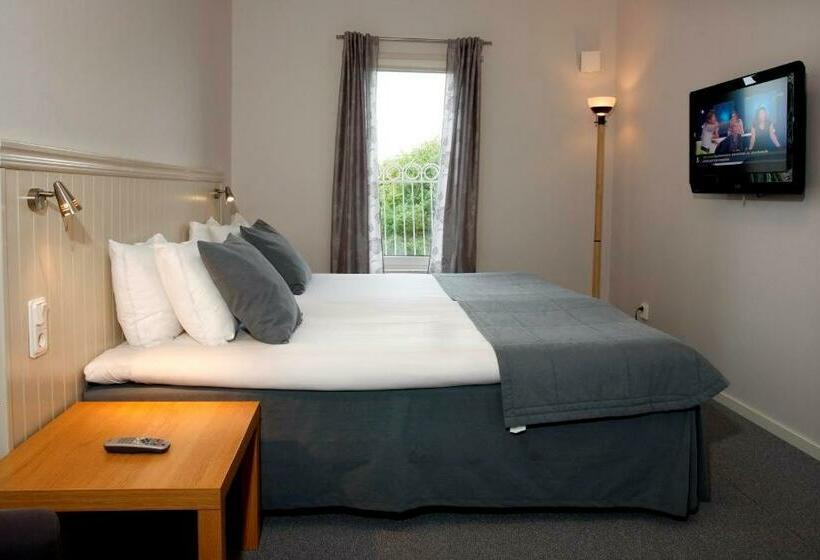 غرفة قياسية, Adels