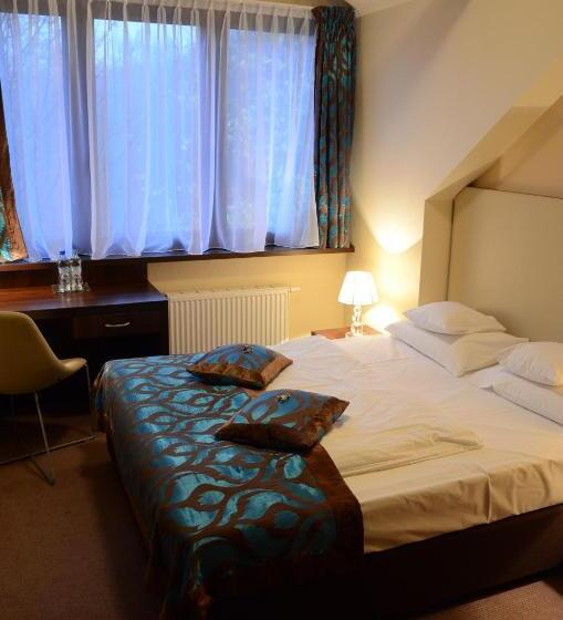 اتاق راحتی, Agat