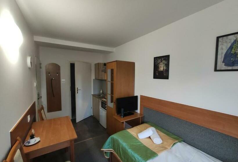 Номер Стандарт Индивидуальный, Arkadia