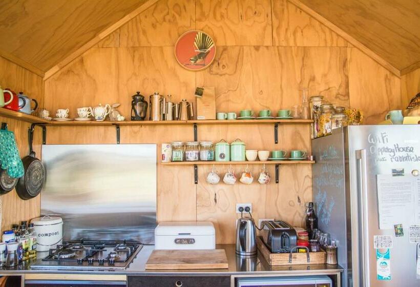 스탠다드 룸, Appleby House & Rabbit Island Huts