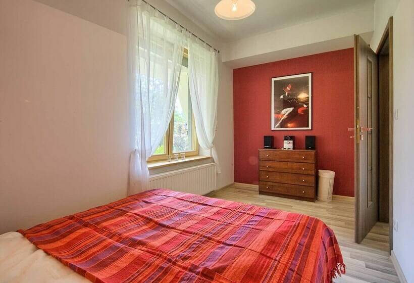 דירת חדר, Aquapark Residence