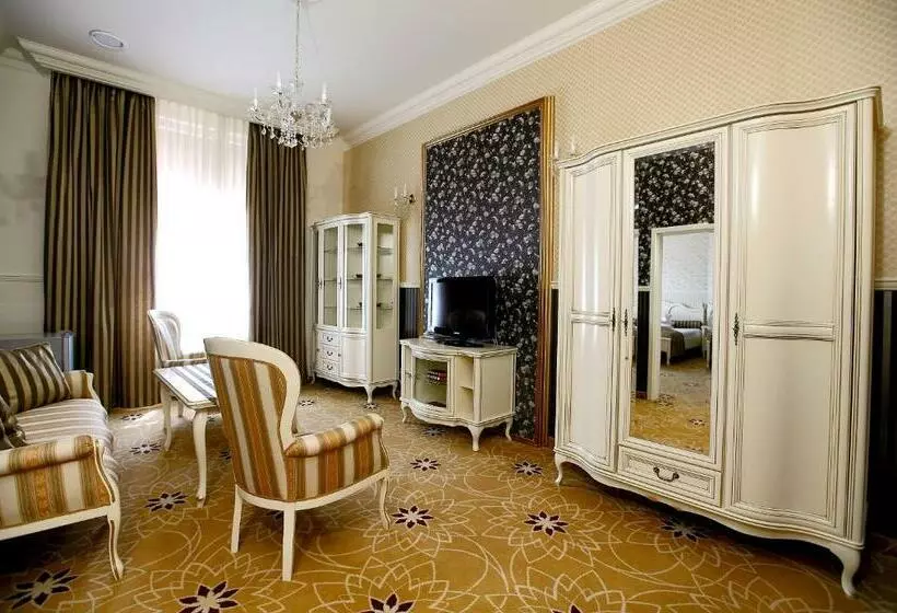 سوییت, Golden Royal Boutique Hotel & Spa
