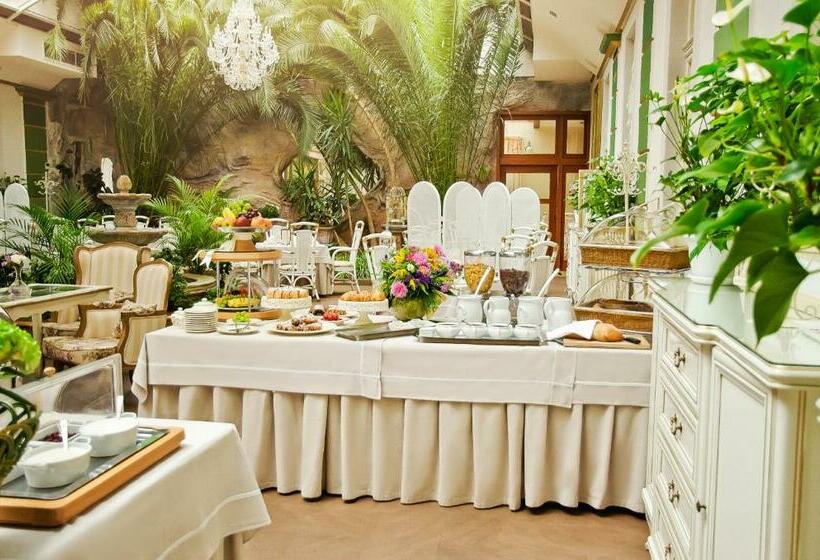 Номер Стандарт, Golden Royal Boutique Hotel & Spa