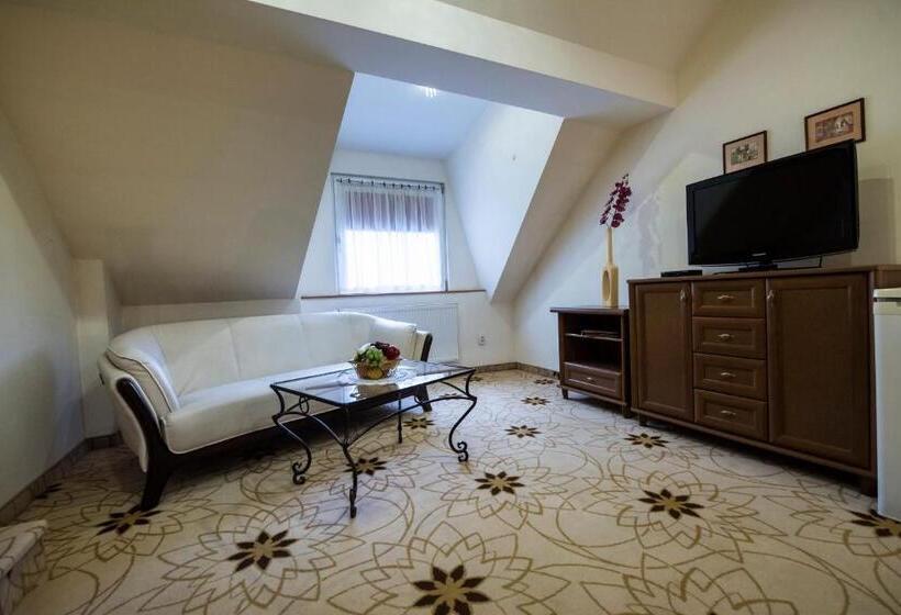Номер Стандарт, Golden Royal Boutique Hotel & Spa