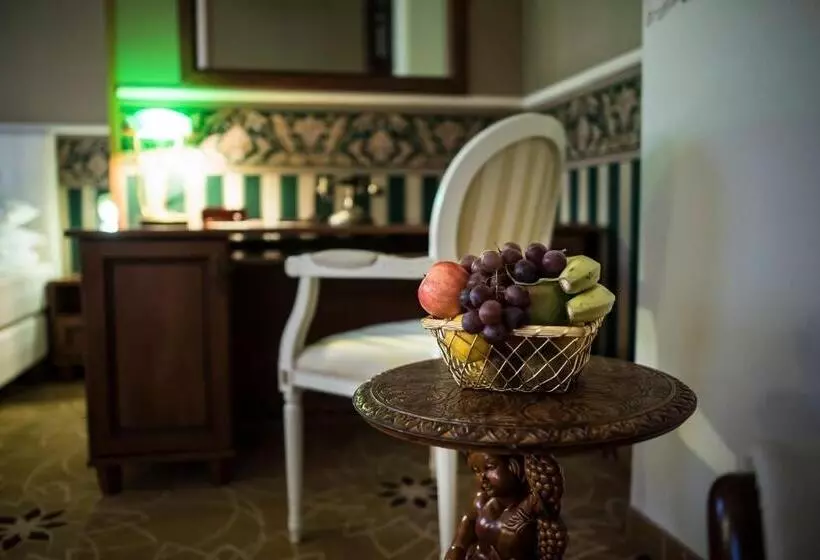 اتاق استاندارد, Golden Royal Boutique Hotel & Spa