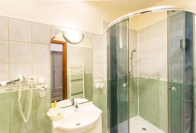 اتاق استاندارد یک نفره, Golden Royal Boutique Hotel & Spa