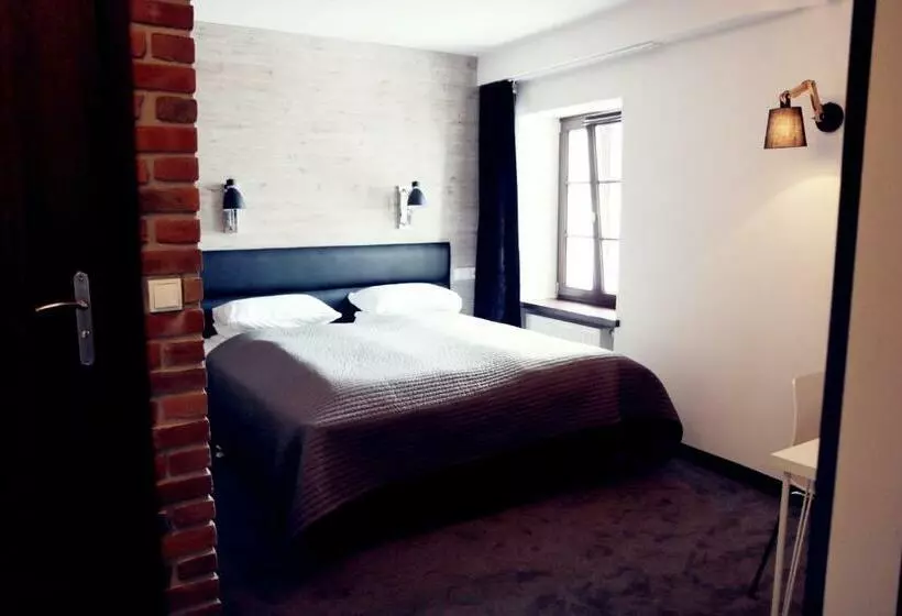 اتاق استاندارد, Grodzka 20