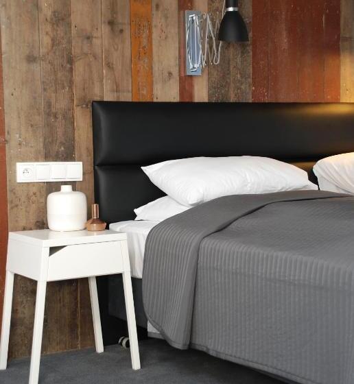 استودیوی استاندارد, Grodzka 20