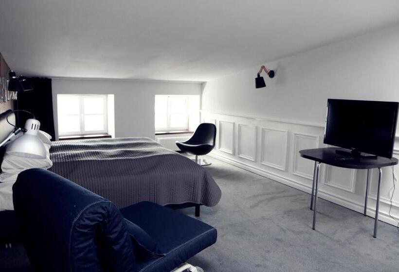 استودیوی استاندارد, Grodzka 20