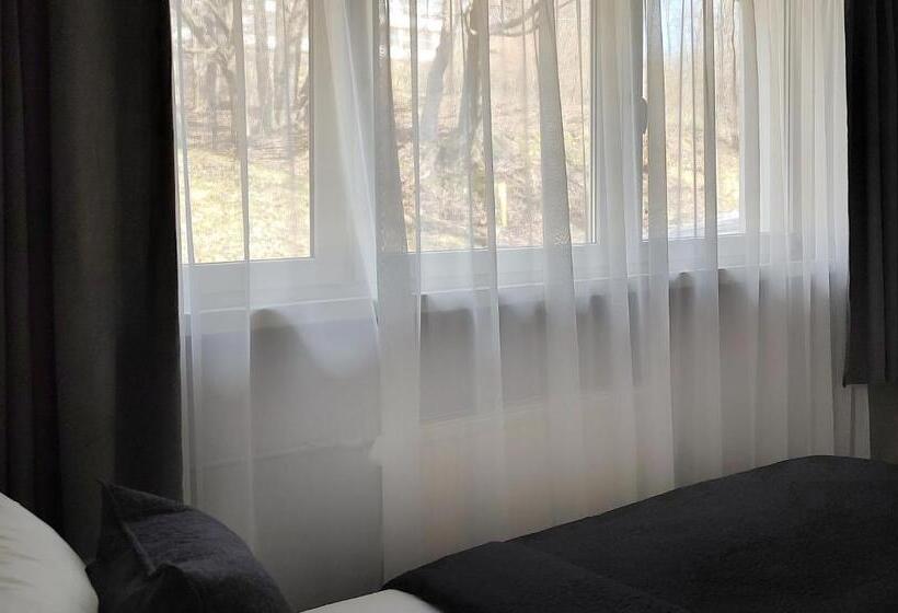 اتاق لوکس سه تخته, Diuna Beskidy Ustroń   Dawny Kolejarz