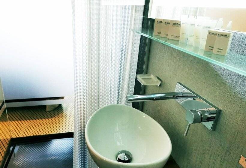 Deluxe Room Mountain View, Diuna Beskidy Ustroń   Dawny Kolejarz