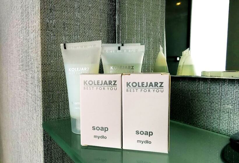 Deluxe Room Mountain View, Diuna Beskidy Ustroń   Dawny Kolejarz