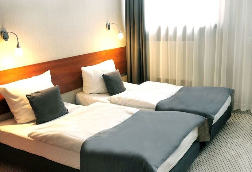 اتاق اکونومی, Diuna Beskidy Ustroń   Dawny Kolejarz