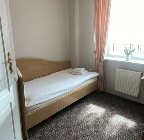 اتاق استاندارد یک نفره, Apartamenty Pod Ratuszem