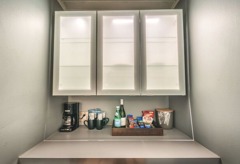 豪华房间, Rapids