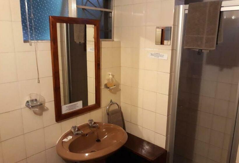 Quarto Familiar, Selati 103 Guest Cottages