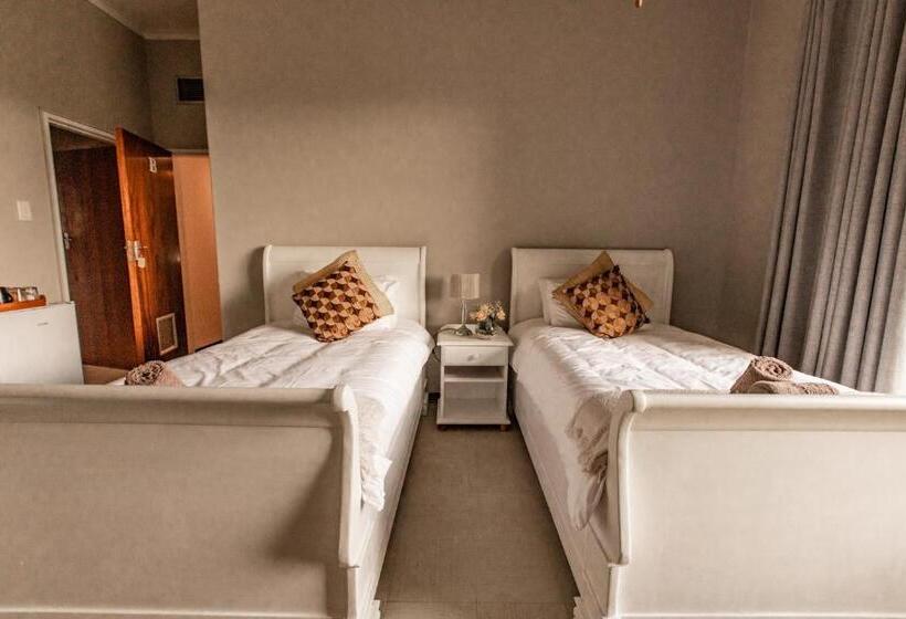 Четырехместный Номер Deluxe, Selati 103 Guest Cottages