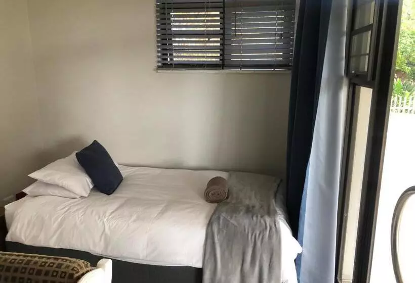 Deluxe Kolmen Hengen Huone, Selati 103 Guest Cottages