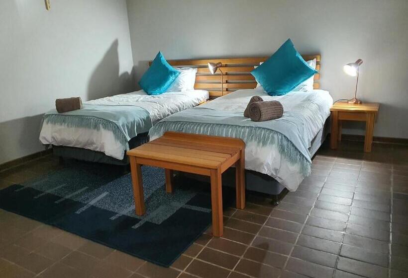 Номер Стандарт, Selati 103 Guest Cottages