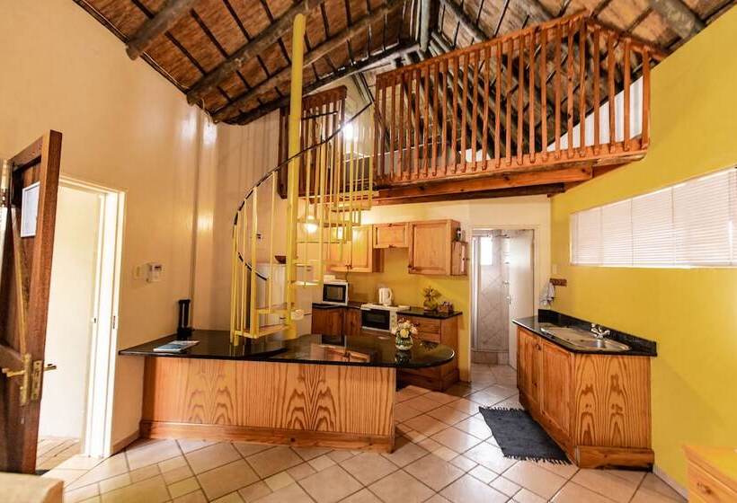 Семейный Номер, Selati 103 Guest Cottages