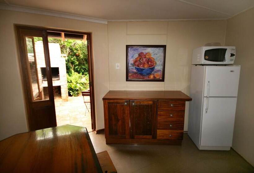 Семейный Номер, Selati 103 Guest Cottages