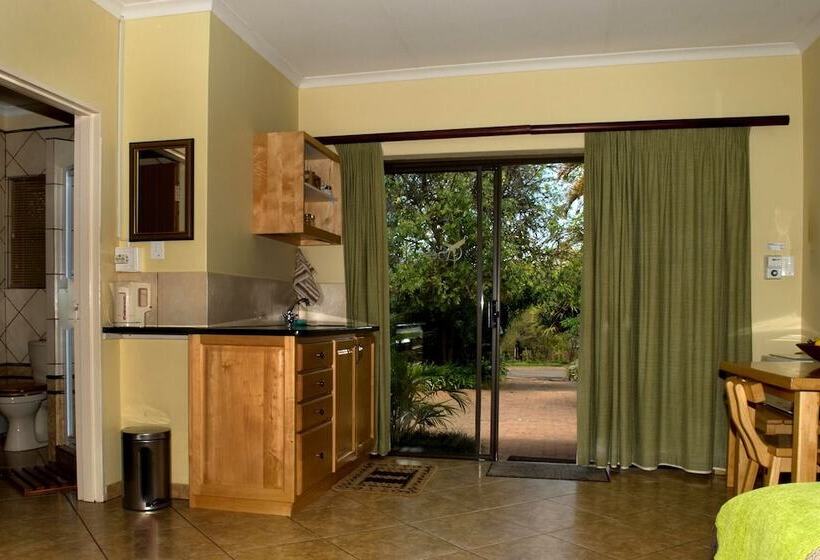 Трехместный Номер Deluxe, Selati 103 Guest Cottages