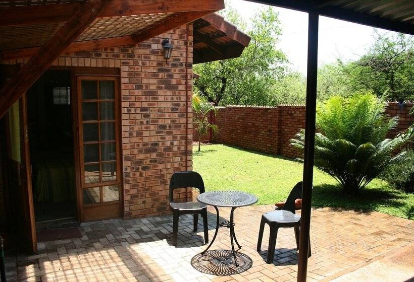 Номер Стандарт, Selati 103 Guest Cottages