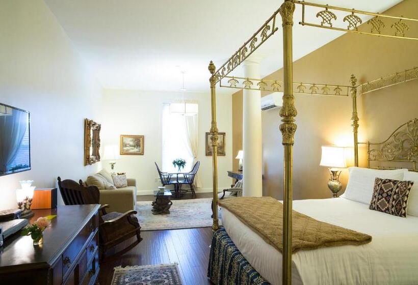 高级套房, The Barrington