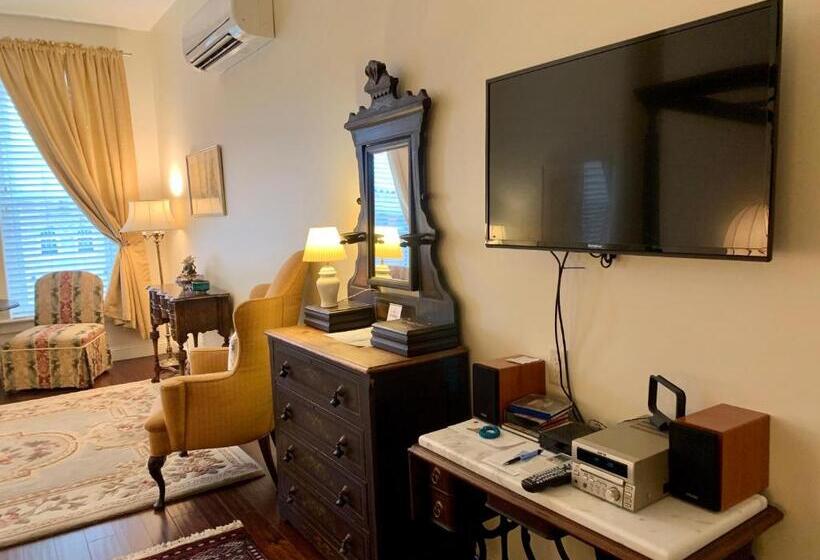 套房, The Barrington