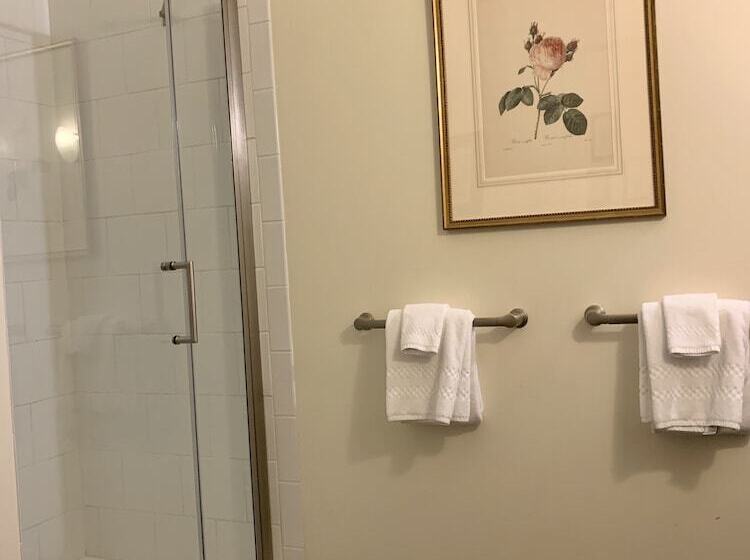 套房, The Barrington