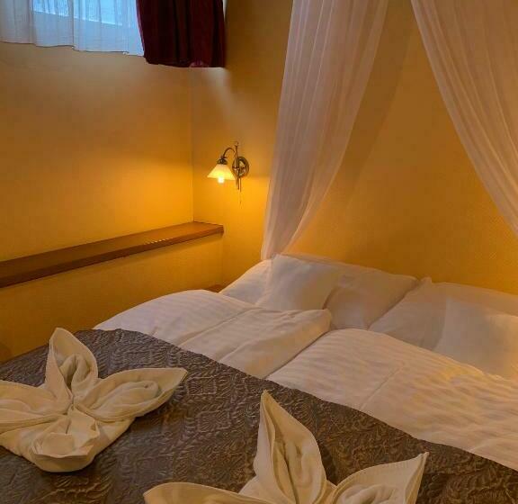 جناح عائلي, Therma Dunajská Streda