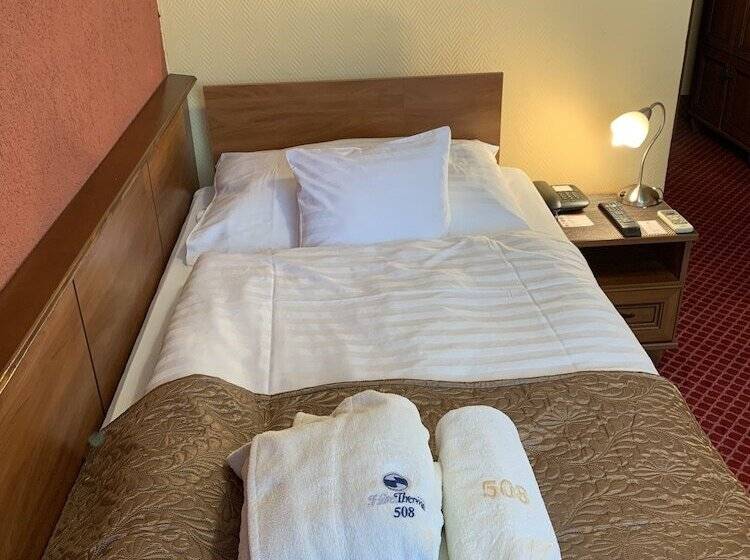 غرفة قياسية فردية, Therma Dunajská Streda