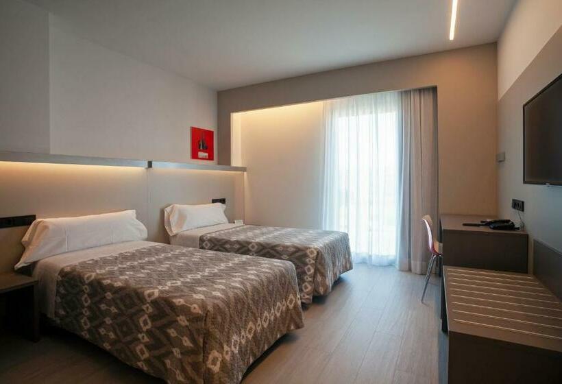 Номер Стандарт, Tramuntana