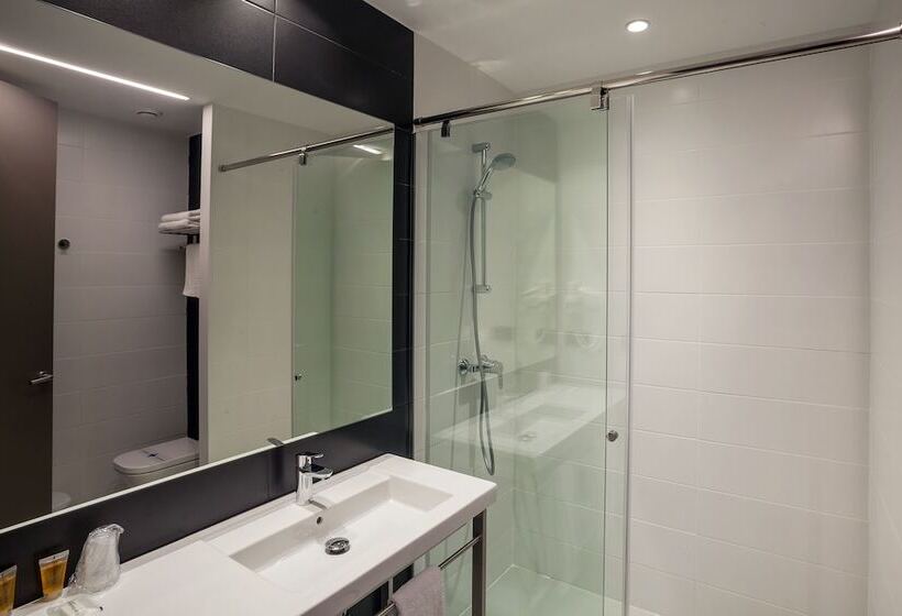 스탠다드 룸, Tramuntana