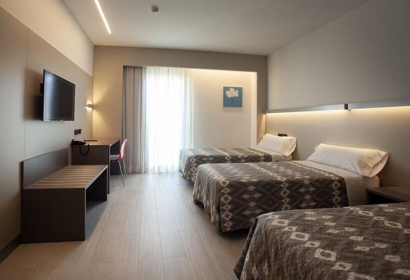 스탠다드 트리플 룸, Tramuntana