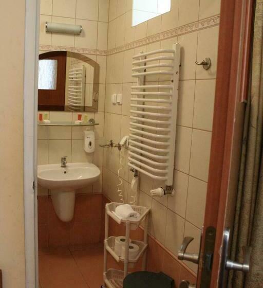 스탠다드 룸, Wielka Pieniawa