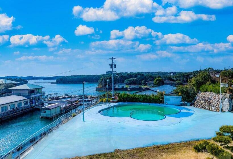 اتاق سوپریور با چشم‌انداز استخر, Ooedo Onsen Monogatari Shima Saichoraku