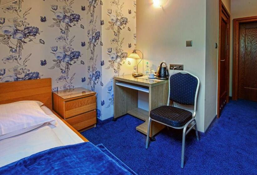 חדר סטנדרט יחיד, Zalesie