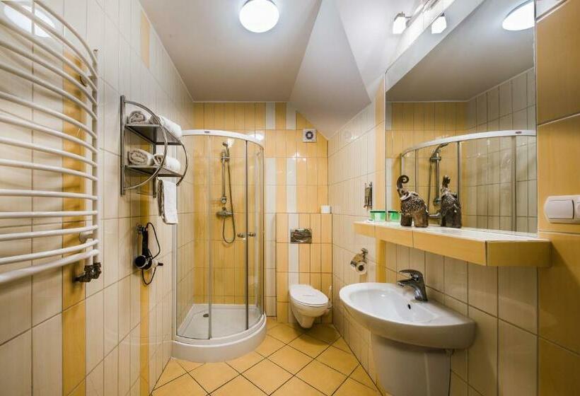 סוויטת סופריור, Zalesie