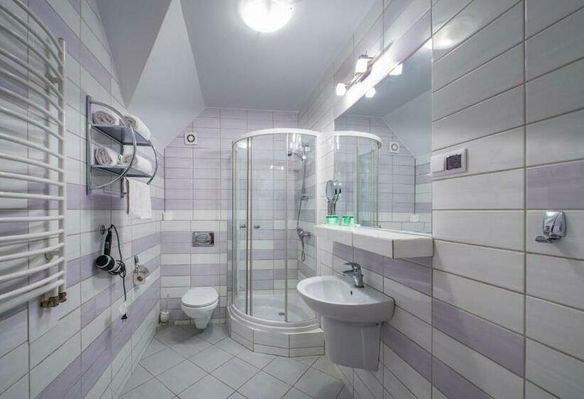 סוויטת סופריור, Zalesie