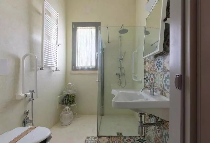 スタンダードトリプルルーム, Masseria Sant'eleuterio