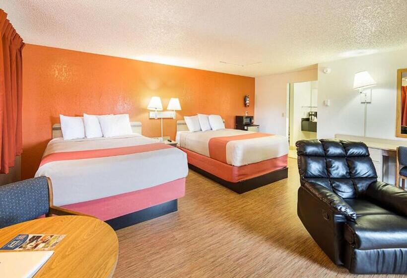 デラックススイート, Motel 6 Gold Beach