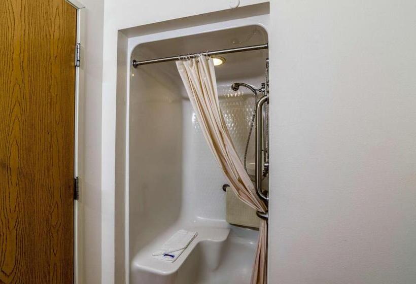 חדר דלוקס לארבעה, Motel 6 Kearney, Ne