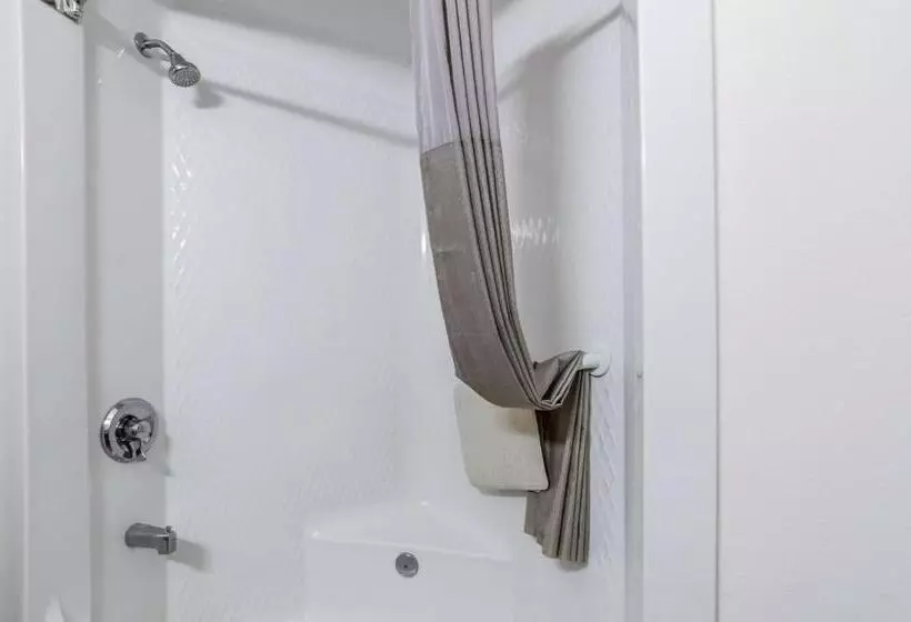 اتاق لوکس, Motel 6 Kearney, Ne