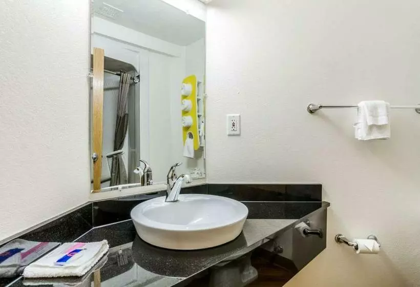 اتاق استاندارد, Motel 6 Kearney, Ne
