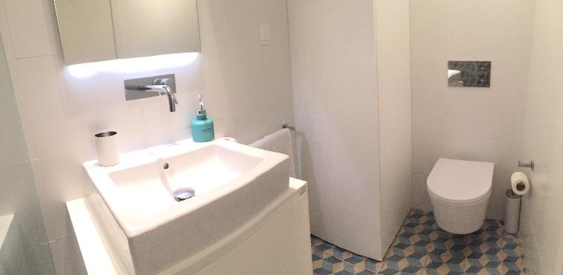 استودیوی سوپریور, Alfama Yellow House