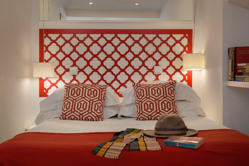 استودیوی استاندارد, Alfama Yellow House