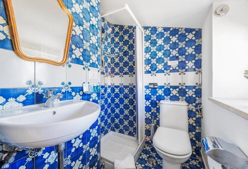 חדר סטנדרט, Palazzo Sassi