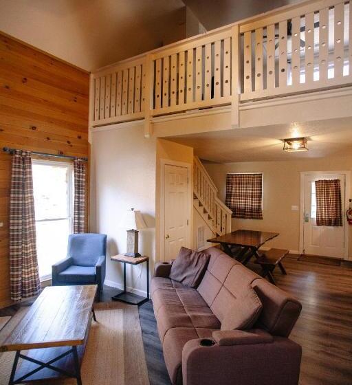 Номер Deluxe с Гидромассажем, Riverbend Motel & Cabins