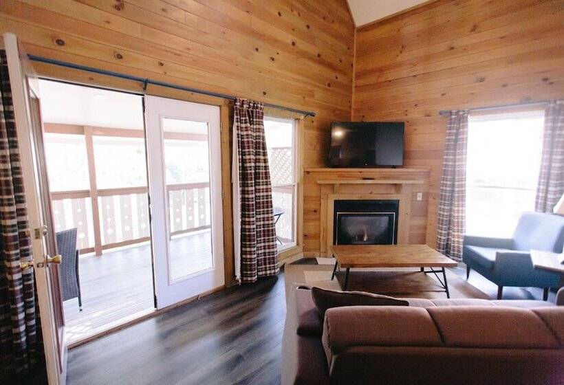 كابينة, Riverbend Motel & Cabins